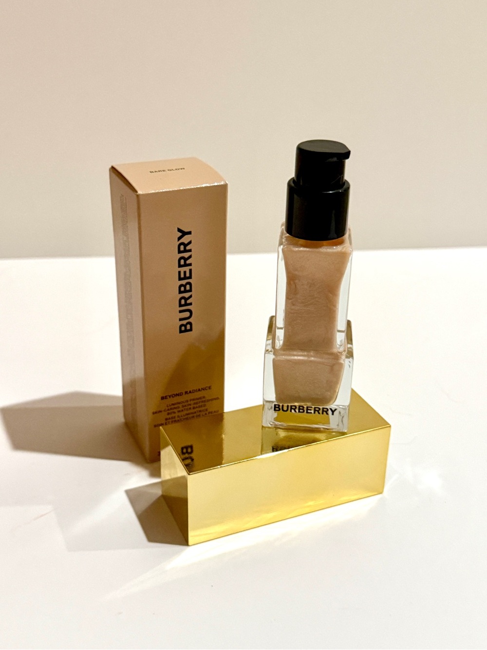 NIB Burberry Beyond Radiance Luminous Primer - Bare Glow (Full Size)